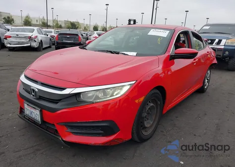 2016 Honda Civic Lx z USA, uszkodzony, nr VIN 2HGFC2F58GH541790